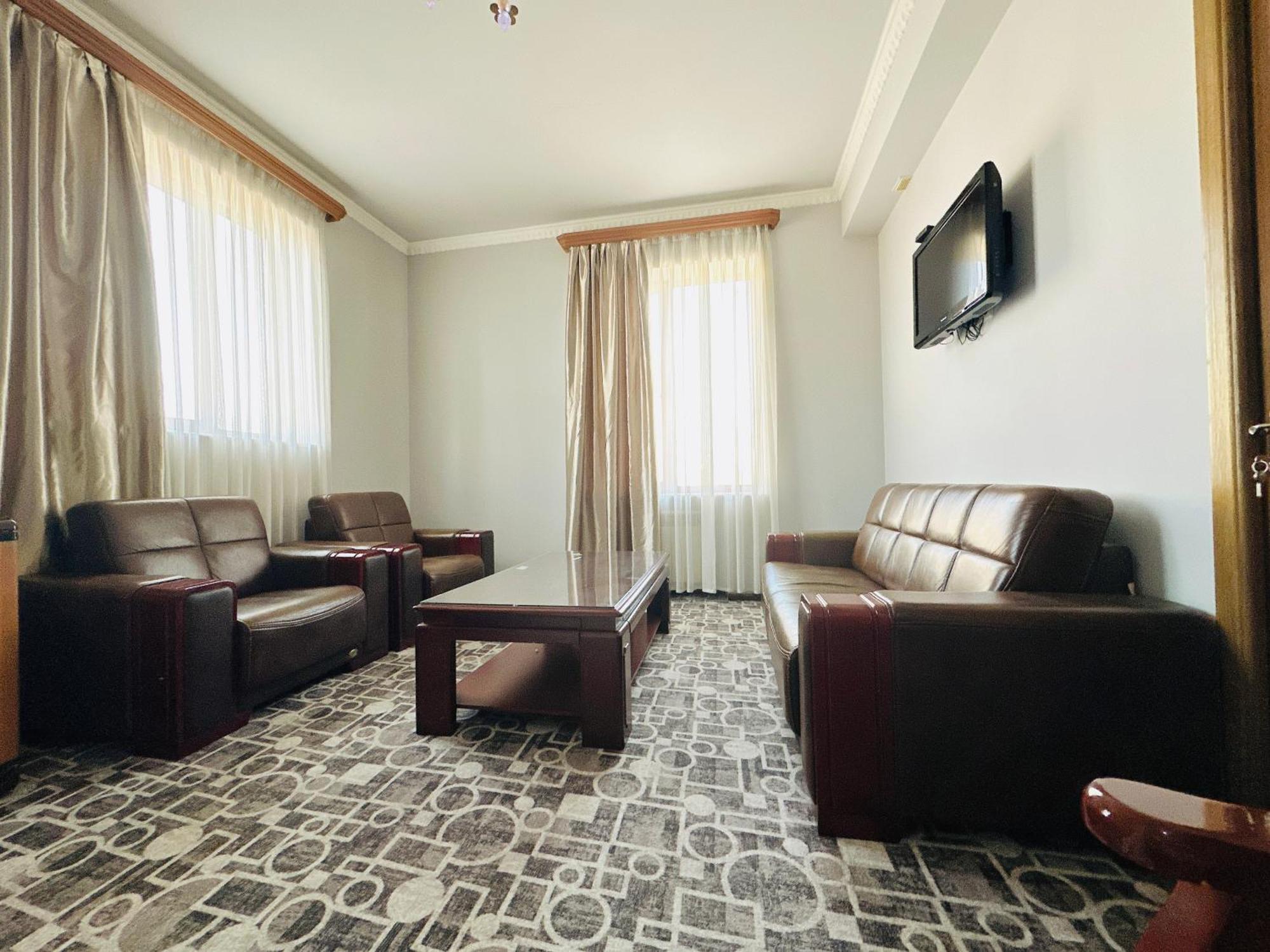 Sd Hotel Jereván Kültér fotó